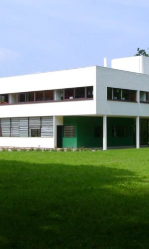VILLA SAVOYE. LE CORBUSIER. Poissy, Francia (1928-1929)