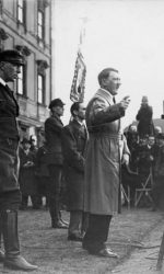 DISCURSO DE HITLER EN LA CAMPAÑA ELECTORAL DE LAS ELECCIONES DE 1932