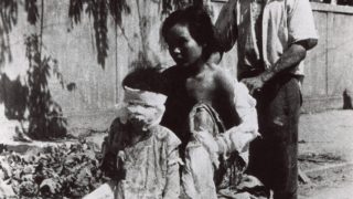 SUPERVIVIENTES DE LOS ATAQUES NUCLEARES