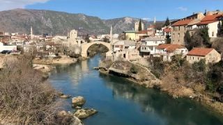 BOSNIA-HERZEGOVINA EN LA ACTUALIDAD BOSNIA-HERZEGOVINA EN LA ACTUALIDAD